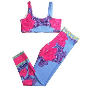 Conjunto de pantalones con top corto y estampado floral Conjunto de jogging de diseñador Chaleco deportivo acolchado de verano Leggings de yoga ajustados de moda Conjunto deportivo de alta elasticidad