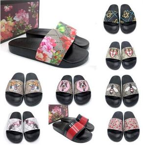 Sandales florales femmes hommes Grande taille us5- us13 mélange de fleurs 100 modèles fleurs animaux Slide Summer Fashion Wide Flat Slippery Slipper A013