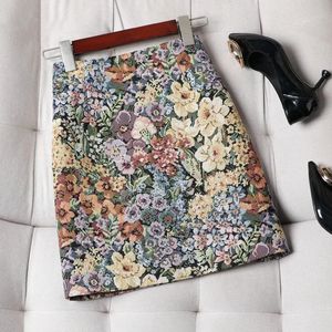 Bloemen korte rok vrouwen voor lente zomer retro mode jacquard slanke hoge taille heide een lijn vrouw 240106