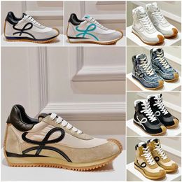 Flow Sneaker Designer de luxe Hommes Femmes Loisirs Classiques Chaussures de course Mode Veau Daim Nylon Sneaker Semelle résistante à l'usure Chaussures d'entraînement en plein air