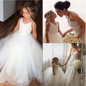 Vestidos de niña de flores hinchados para niños, baile de graduación, Paty, bonitos tirantes finos, vestido de baile de boda, vestido de tul blanco para primeras comuniones