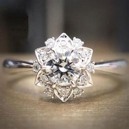 Anillo de imitación de flores Joyería de moda original 925 anillos de bodas de plata esterlina para mujeres con anillo de compromiso de diamantes CZ Wholesa2394