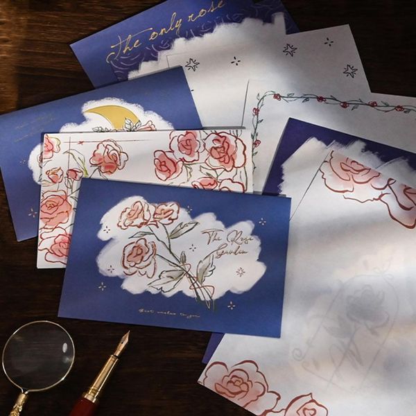 Motif de fleurs écrivant du papier bronzing Design Écrivez une lettre de papier de lettre de style romantique