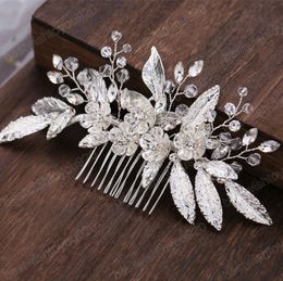 Flower Pearl Crystal Hair Clip Wedding Haar Comb Haarspeld hoofdbanden voor bruid dames bruiloft haaraccessoires sieraden tiara cadeau