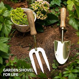 Plantación de flores y herramientas de jardinería de jardinería, juego de tres piezas de palas para cavar y aflojar el suelo, conjunto de rastrillos de malezas