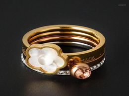 Bloemen vingerringen roestvrijstalen meerlagige combinatie Witte schaalringen voor vrouwen Crystal Ring Fashion Wedding Jewelry13074227