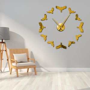 Vliegende vogels 3d Diy Wall Clock Eagle Bird vliegen hoog in de lucht Wild Life Nature Silent Quartz Wall Watch met spiegeleffect