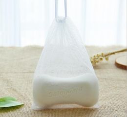 Sac de savon nettoyant en mousse lavage de bain en nylon bulle nette saveur de savons gouttiaux bulles sacs blanc couleur sn9962440692