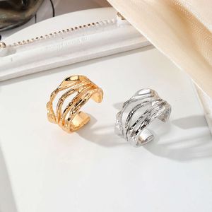 Design de métal de mode coréen creux plié, anneau d'index, tempérament personnalisé, accessoires polyvalents