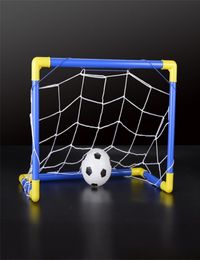 Vouwen Mini voetbalvoetbal Ball Doel Post Net Set Pump Kids Sport Indoor Outdoor Games Toys Child Birthday Gift Plastic 1718265