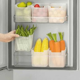 Los recipientes de almacenamiento de los ahorradores de alimentos dicen adiós al desorden del refrigerador con estas cajas de puertas laterales despejadas, perfectas para organizar su H240425