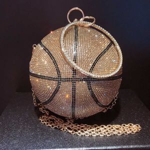 Bolso de cena con diamantes tachonados de baloncesto para pies, bolso de cadena de mano de color con forma de bola tridimensional 231108