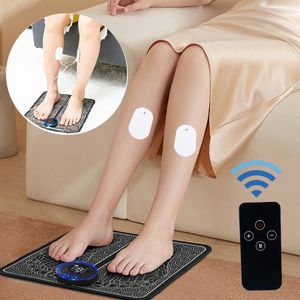 Masseur de pieds EMS Tapis de massage des pieds Tens Pluse Coussin de pied électrique Circulation sanguine Coussinets d'électrodes d'acupuncture Soins de santé Outils de soulagement de la douleur 230411