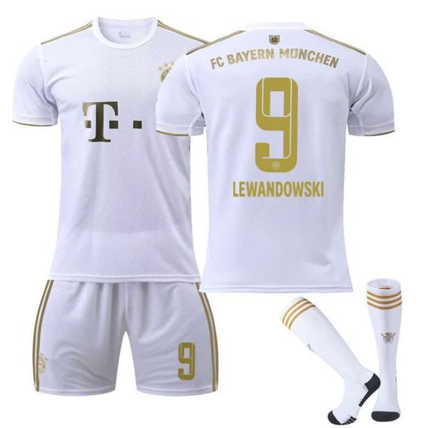 Jersey de football 2223 Bayern à l'extérieur blanc numéro 17 Mane 6 Kimi 4 Derrick 25 Muller 10 Jersey de football saine