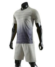 Kit de fútbol popular Conjuntos de camisetas de fútbol en blanco personalizadas Camisetas de fútbol personalizadas con pantalones cortos de entrenamiento Uniforme de fútbol para correr yakuda fitness