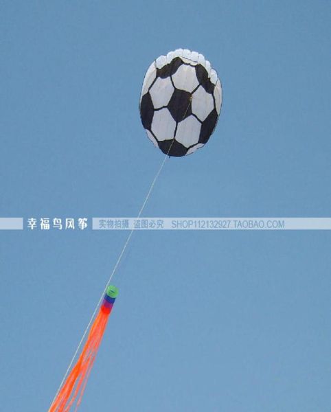Cerf-volant de footballCerf-volant acrobatiqueCerf-volant électriqueOutil de vol01234562106156
