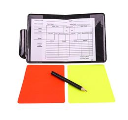 Kit d'arbitre de carte de football de football Avertissement de volley-ball Rouge Jaune Drapeau de pénalité Feuilles de livre de score Crayon Autres articles de sport Équipement Acc9354228