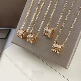 Collier en or de haute qualité avec pendentif en acier et titane pour femmes, marque de styliste, à la mode, nouveau