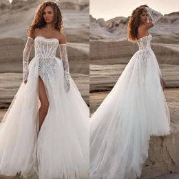 Pour robes Nova milla une ligne Bohemia Bride Sweetheart en dentelle Robe de mariée Backless Split Designer Bridal Robes Sweep Train