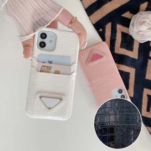 Para iPhone 15 Pro Max Fundas Funda para teléfono Funda de diseñador para iPhone Apple iPhone 14 Plus 13 12 11 Pro Max X Xs Xr Triángulo de lujo P Titular de la tarjeta de crédito doble Hombres Mujeres Fundas