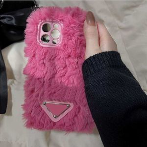 Para Iphone Phone Case Phones Cases Pink Plush Soft Luxury Designer Classic Hombres Mujeres a prueba de golpes 13 11 12 Pro 7 8 X Xs yucheng06