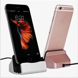 Pour iPhone X 8 7 6 USB Cable Sync Cradle Charger Base pour Xiaomi Android Type C Samsung Stand Sternet Base Dock Station