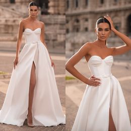 Pour la ligne de ligne chérie une robe berta robe de mariée en satin vestidos de novia coffre de cuisse de la cuisse de créateurs de robes nuptiales