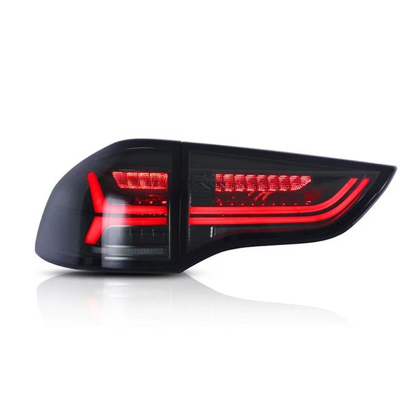 Pour Mitsubishi Pajero Sport 04-15 feu arrière LED frein marche arrière feu arrière ensemble dynamique Streamer clignotant indicateur