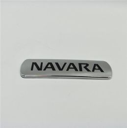 Para Nissan Navara trasero trasero, logotipo emblemas de la placa de frontera D21 D22 D23 D40 Puerta lateral cromada Nameplate2676494