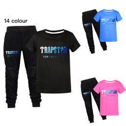 Kinderkledingsets Trapstar Kinderen Trainingspakken Shorts Mouwen T-shirts Broeken Peuter Jongens Meisjes Jeugd T-shirts Broeken Zomer Sport T-shirts Tops Zwart Wit Rood 100-170