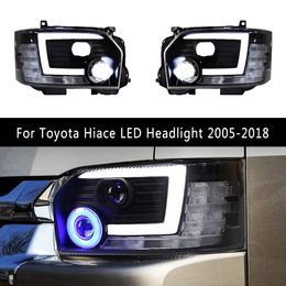 Pour Toyota Hiace phare LED 05-18 accessoires de voiture pièce automatique feux diurnes DRL dynamique Streamer clignotant indicateur lampe avant