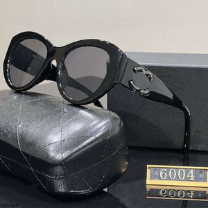 Pour les femmes Classic Round Frame Sunglasses Men Unisexe Designer Goggle Beach Sun Glasses UV400 avec boîte