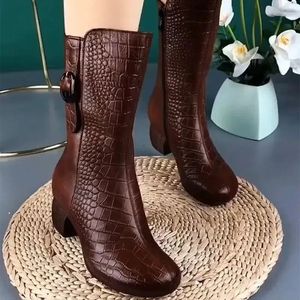 Pour les femmes Cowboy 600 High-top Faux Leather Winter Shoes Retro Femme Boots Boots à talons Boot de la cheville occidentale Botas en peluche de Mujer 240407 S