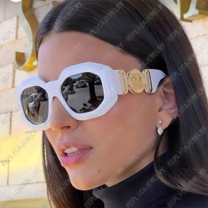 Pour les femmes designer VE 4244 Eyewear Medusa Biggie Lunettes de soleil blancs surdimensionnés pour hommes Polarisés Lunettes noires dupes des lunettes Halo Shield