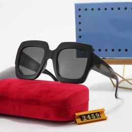 per le donne Ultimi occhiali 2024 Occhiali da sole firmati da uomo Stile UV400 Ombra Cornice quadrata grande Confezione in metallo Occhiali da sole firmati in vetro regalo