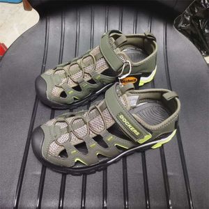 Commerce extérieur original haut de gamme baotou sandals anti-collision élevée élevée sandales pour enfants de taille moyenne