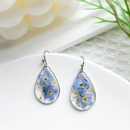 Olvídame de pendientes de flores de resina, aretes de resina real de flores reales hechas a mano, aretes de caída colgante, aretes de flores con carro, regalo de cumpleaños