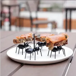 Vork 60 -stks Ant Toothpick Handige vork bewegende Pastry Party Series Fruit Plastic Tafel Decoratie