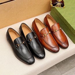 Chaussures habillées formelles pour hommes de luxe doux chaussures en cuir véritable bout pointu hommes concepteur affaires Oxfords marques chaussures décontractées