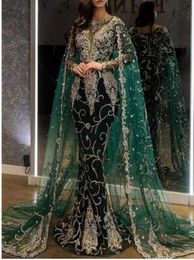 Formele avond Kaftan groene Arabische jurken met cape kralen kant -appliques glitter prom jurk lange mouw veet lente herfst winter zeemeermin feestjurken