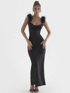 Formele gelegenheid jurken voor vrouwen landingsbaan rave outfits luxe veren band dubbel gelaagde satijnen zwarte jurk 2023