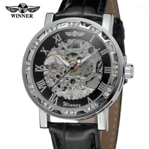 Forsining Mens Stijlvolle horloges Transparant Crystal Analoog Skelet Mechanische Hand-Wind Wrist Horloge Kleur Zwart WRG8012M3S1