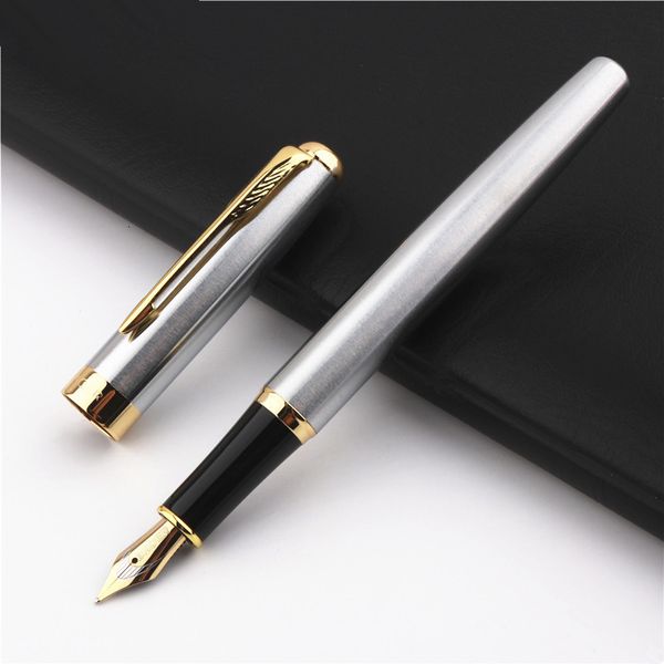 Stylos à plume Baoer 388 classique en acier inoxydable Business stylo à plume moyenne argent garniture dorée 230825
