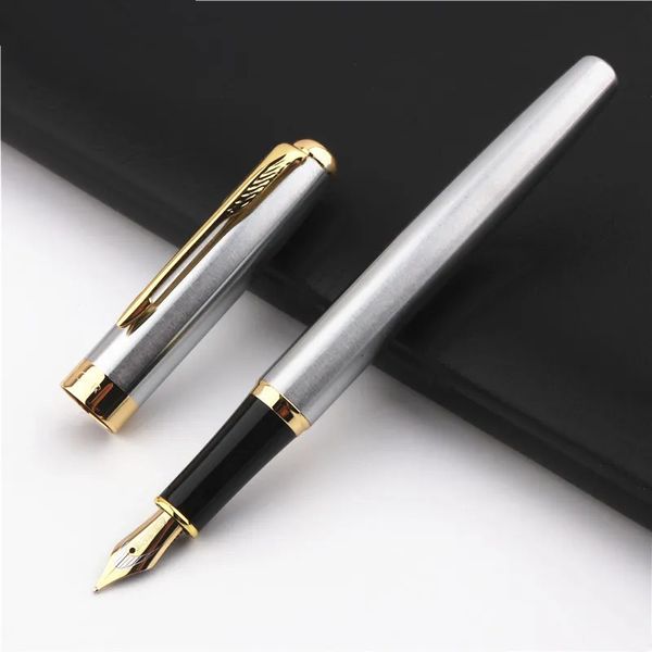 Stylos à plume Baoer 388 Classic en acier inoxydable Business Medium Nib Pen Argent Golden Trim 231011