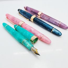 Fountain Pens Kaigelu 356 Art Pen Resin Lady Geschenk kleurrijke acryl fountian kaligrafie pen schattige schoolbenodigdheden gouden clip torpedo 230421