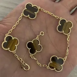 Klavertje vier Armband Gemaakt van natuurlijke schelpen en natuurlijke agaat Vergulde 18K ontwerper voor vrouwen T0P kwaliteit officiële reproducties luxe 001D