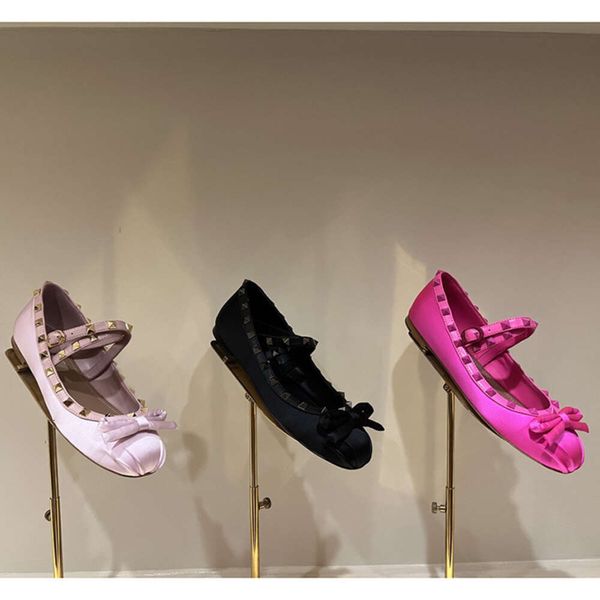 Chaussures de Ballet quatre saisons avec nœud en ruban de soie, tête ronde rivetée, douce fille, bas, talons plats simples, chaussures pour femmes