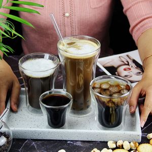 Quatre tailles de gobelets en verre en forme de lampe de poche à double couche avec des gobelets à jus de bière de grande capacité