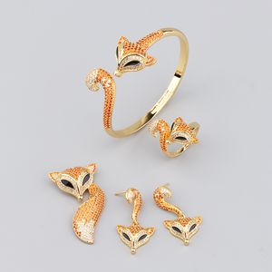 Fox Bangle armband voor dames mannen ketting set 18k gouden diamant luxe designer sieraden hoogwaardige modefeest kerstfeest kerst bruiloft geschenken verjaardag oorbellen