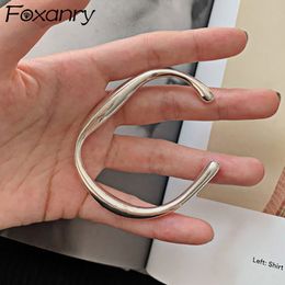 Foxanry minimaliste timbre solide Bracelet printemps nouveau à la mode irrégulière géométrique fête d'anniversaire bijoux cadeaux